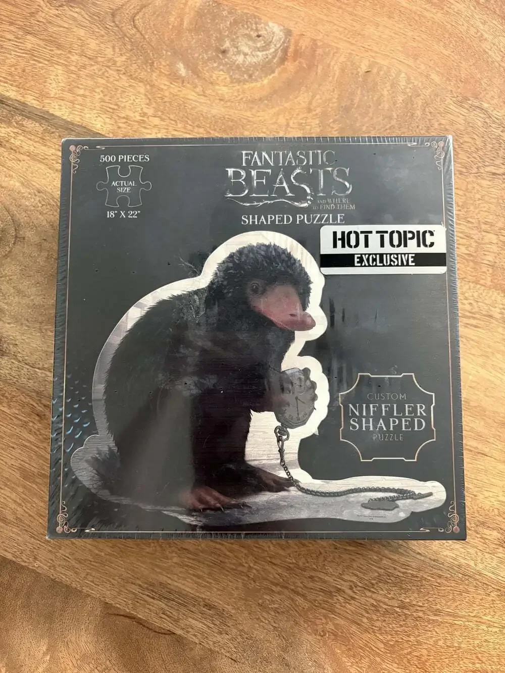 USAopoly Fantastic Beasts Niffler 500 Piece Shaped Jigsaw Puzzle Black Hot Topic